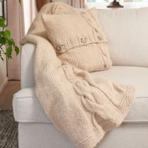 (N1599 Cable Cushion and Throw)